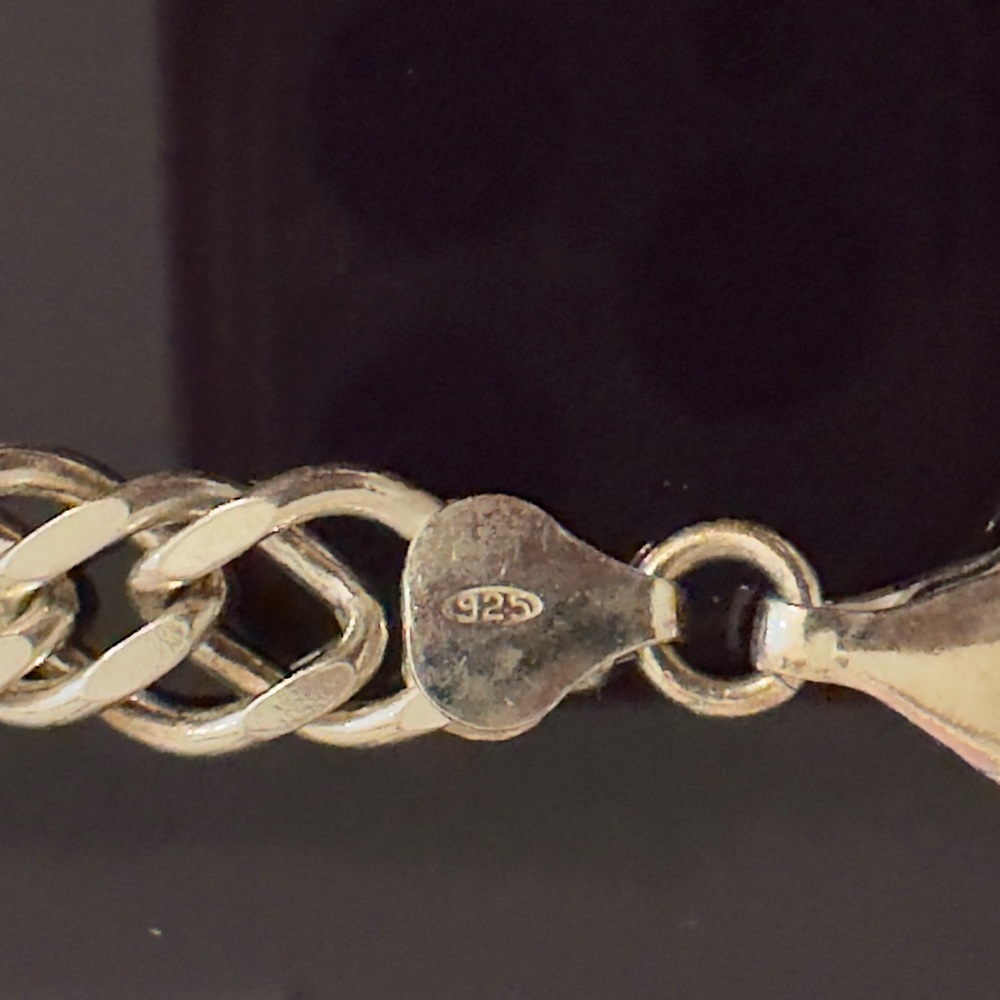 Silver Chain Bracelet - Picture 2 of 4